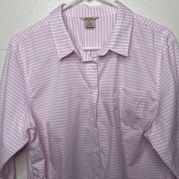 Duluth Trading Co Wrinklefighter Button Up Shirt Top Womens XL Pink White - Picture 4 of 8